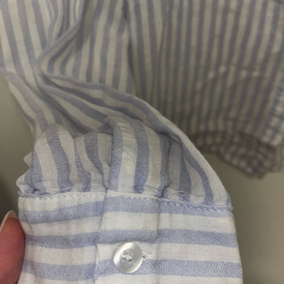 Lightweight striped button down - Picture 3 of 4